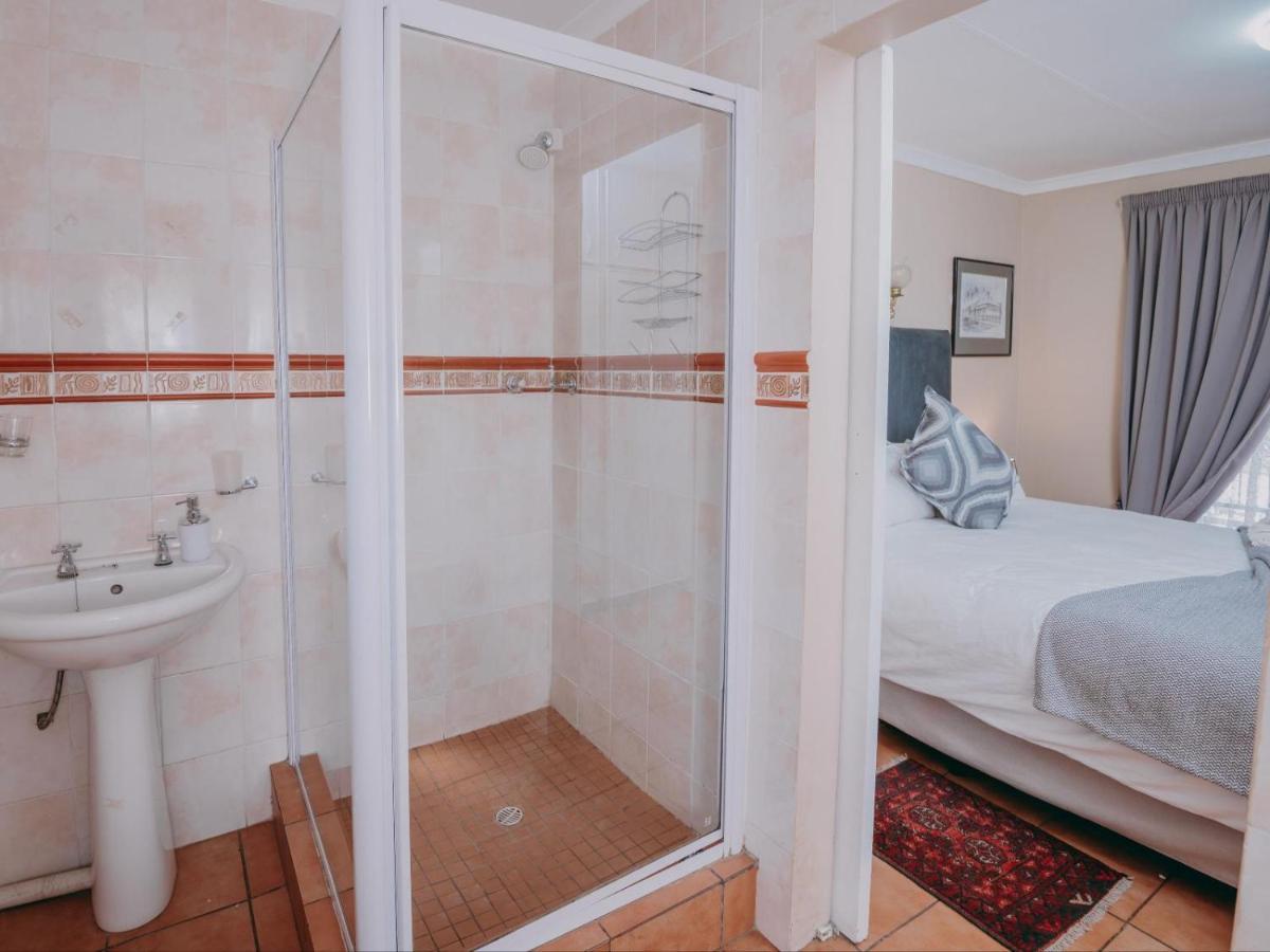 Beesdam Guesthouse ポチェフストルーム エクステリア 写真