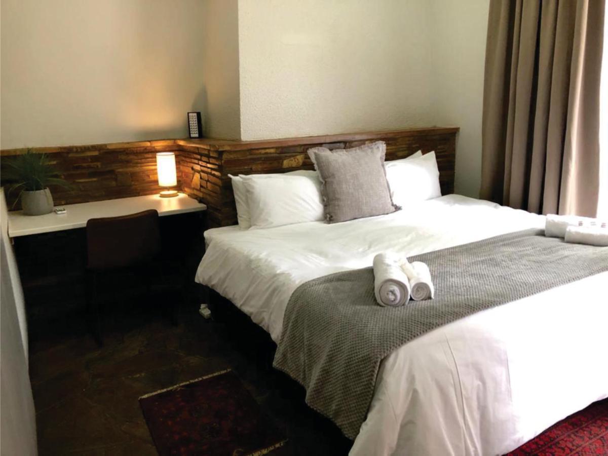 Beesdam Guesthouse ポチェフストルーム エクステリア 写真