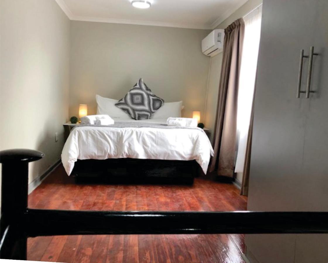 Beesdam Guesthouse ポチェフストルーム エクステリア 写真