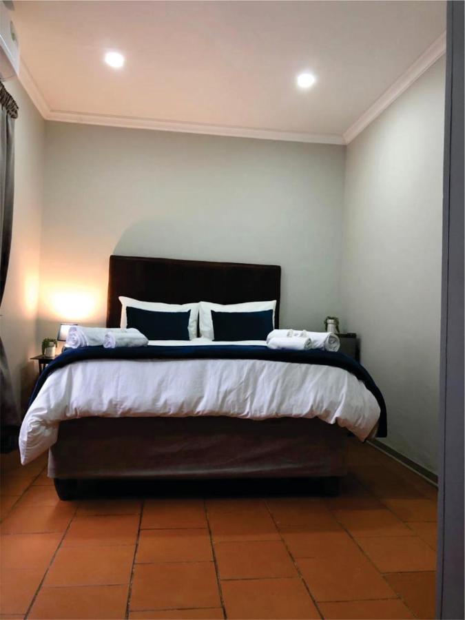 Beesdam Guesthouse ポチェフストルーム エクステリア 写真