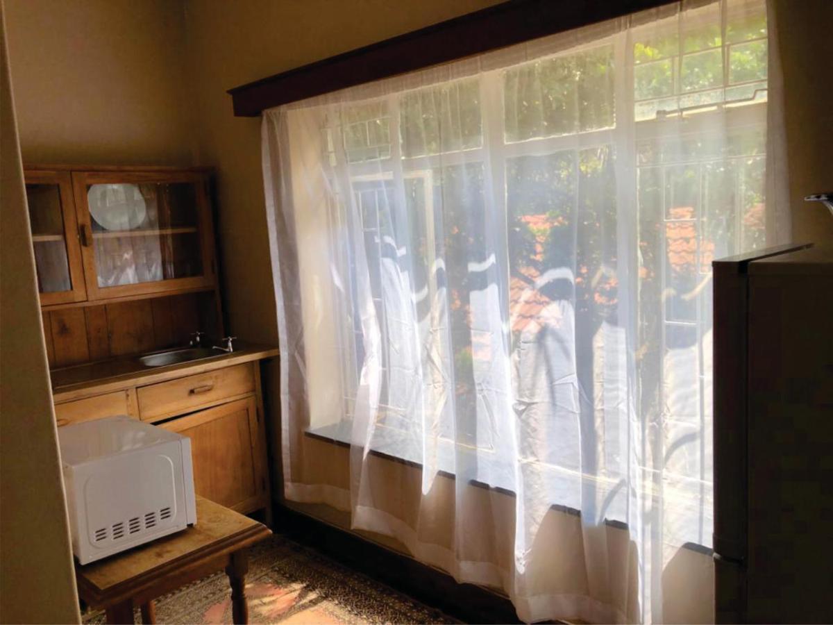 Beesdam Guesthouse ポチェフストルーム エクステリア 写真