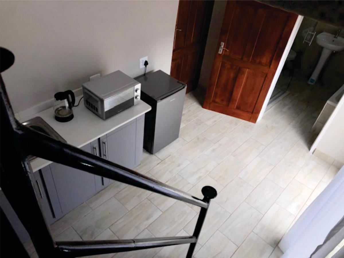 Beesdam Guesthouse ポチェフストルーム エクステリア 写真