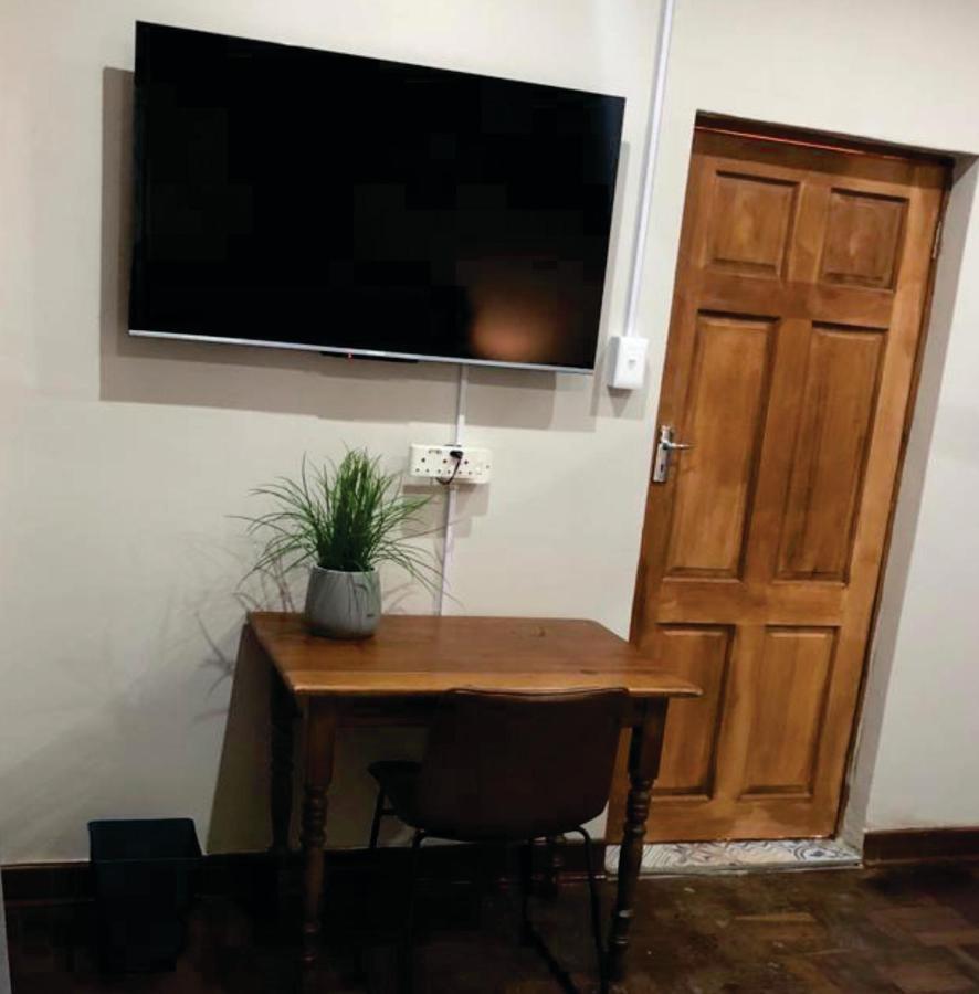 Beesdam Guesthouse ポチェフストルーム エクステリア 写真