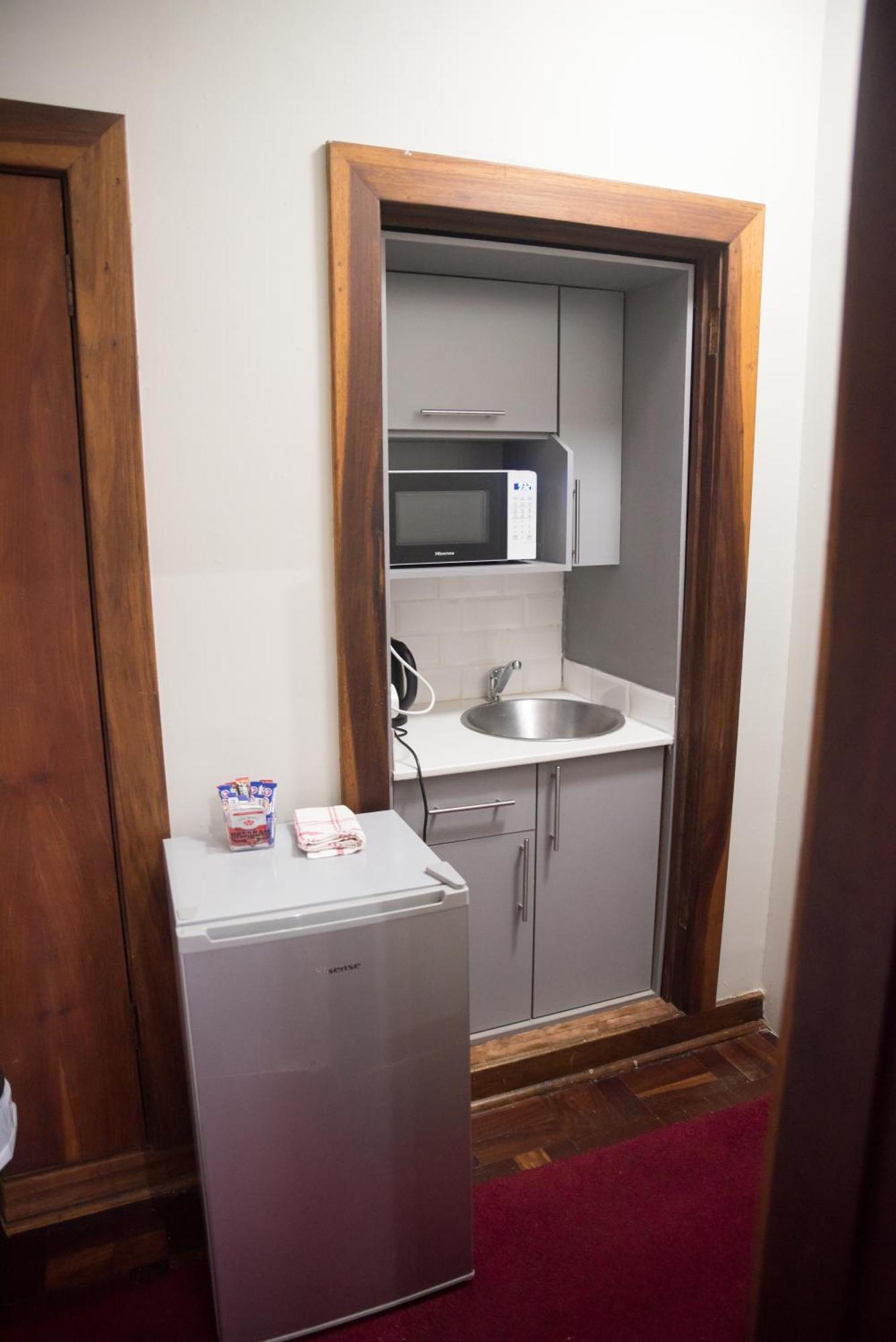 Beesdam Guesthouse ポチェフストルーム エクステリア 写真